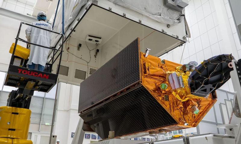 Sentinel-6B being enclosed in its shipping container.